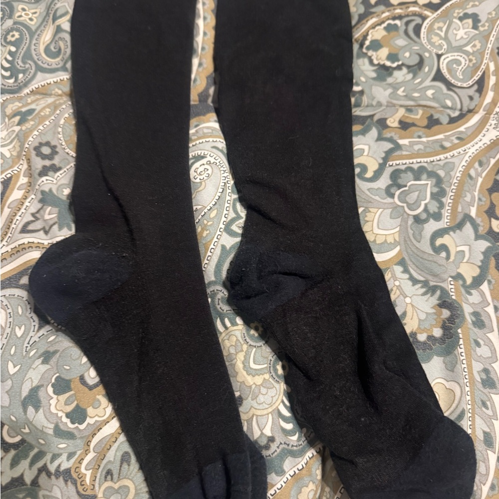 Vim & Vigr Women's Black Compression Socks